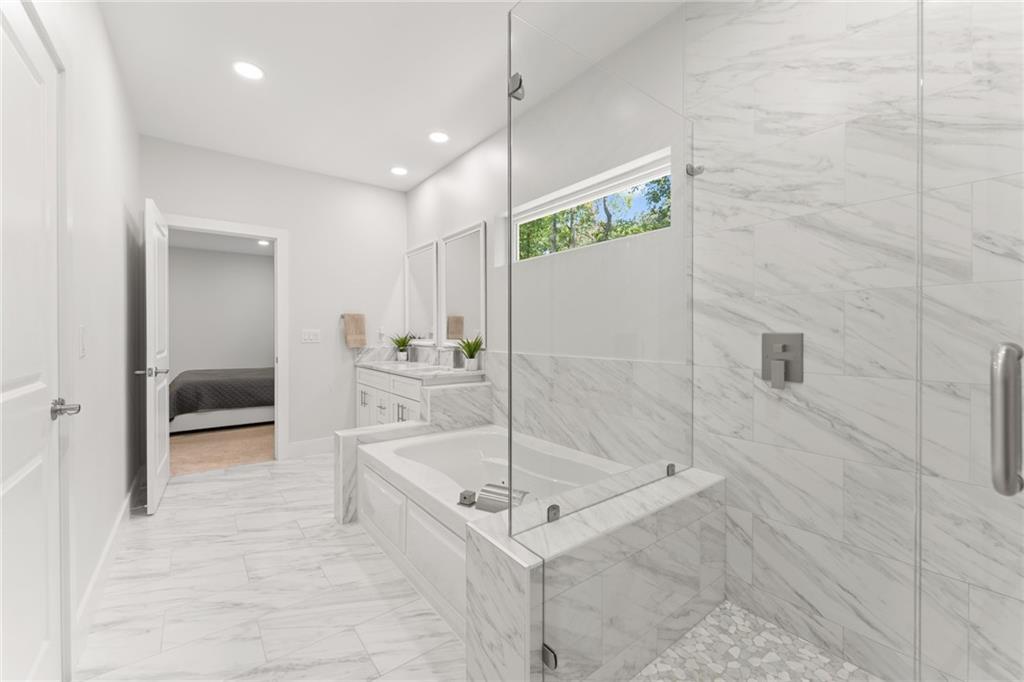 1061 Fisher Rd Property Photo 30