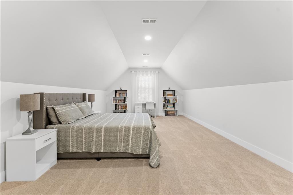 1061 Fisher Rd Property Photo 33