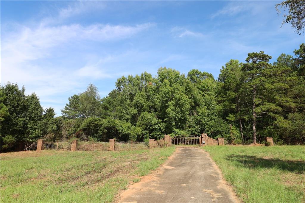 301 Cedarwood Ln Property Photo 17