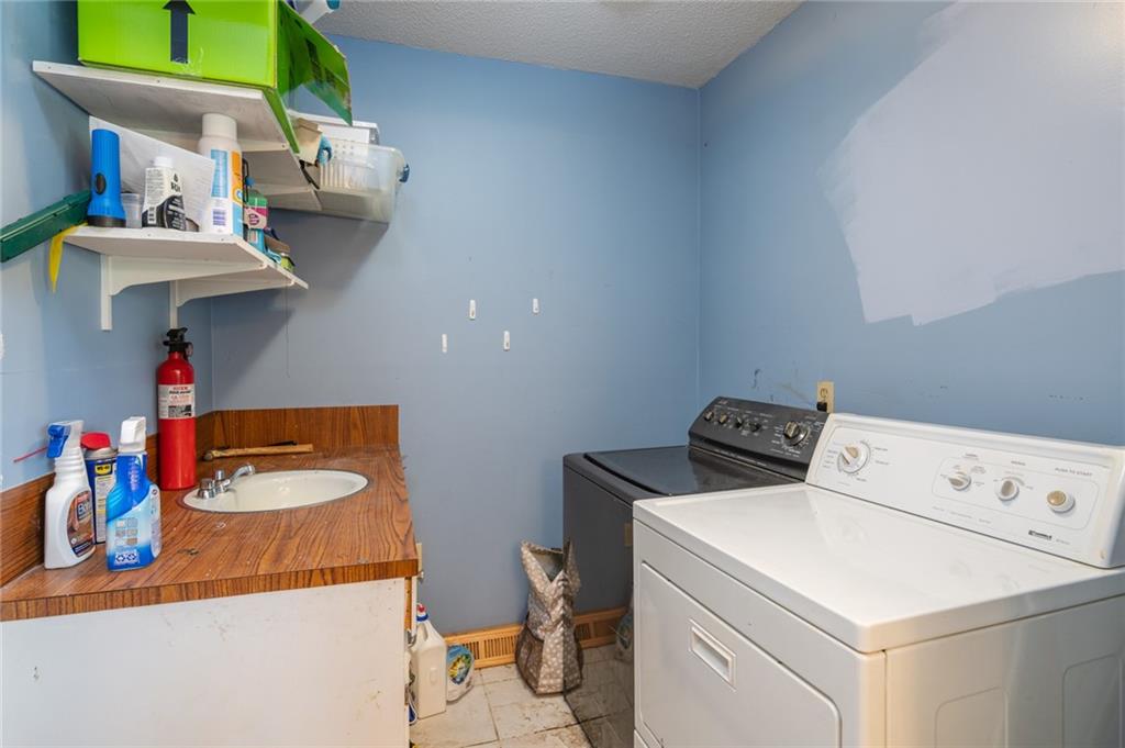 1600 Bolt Dr Property Photo 7