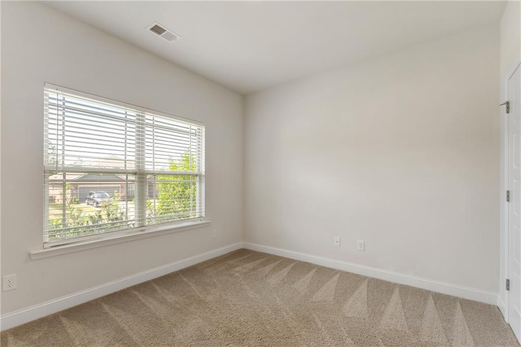 6 Holly Branch Trl Property Photo 6