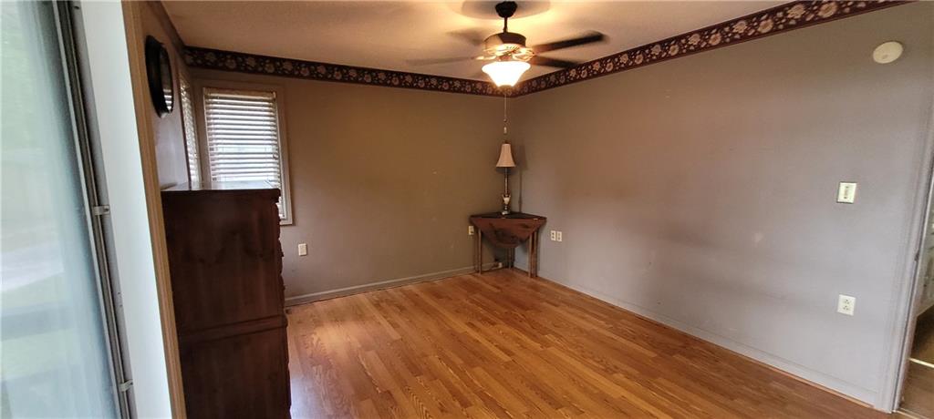 654 Hill Dr Property Photo 13