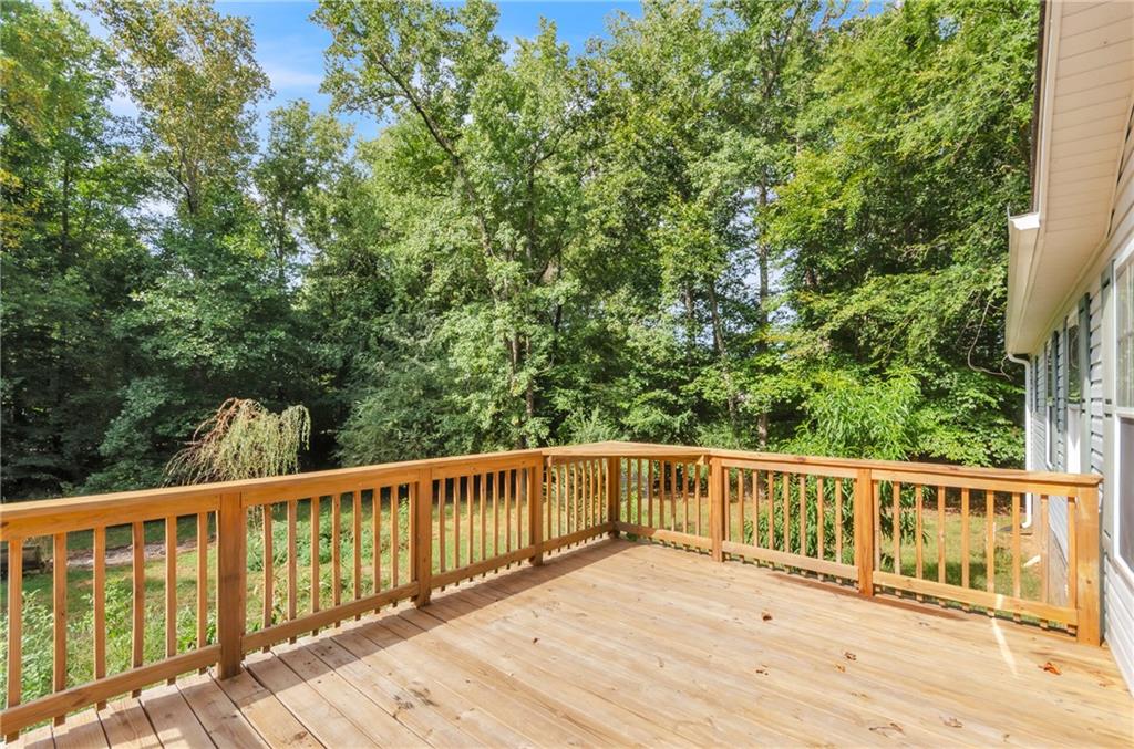 292 Carousel Rd Property Photo 4