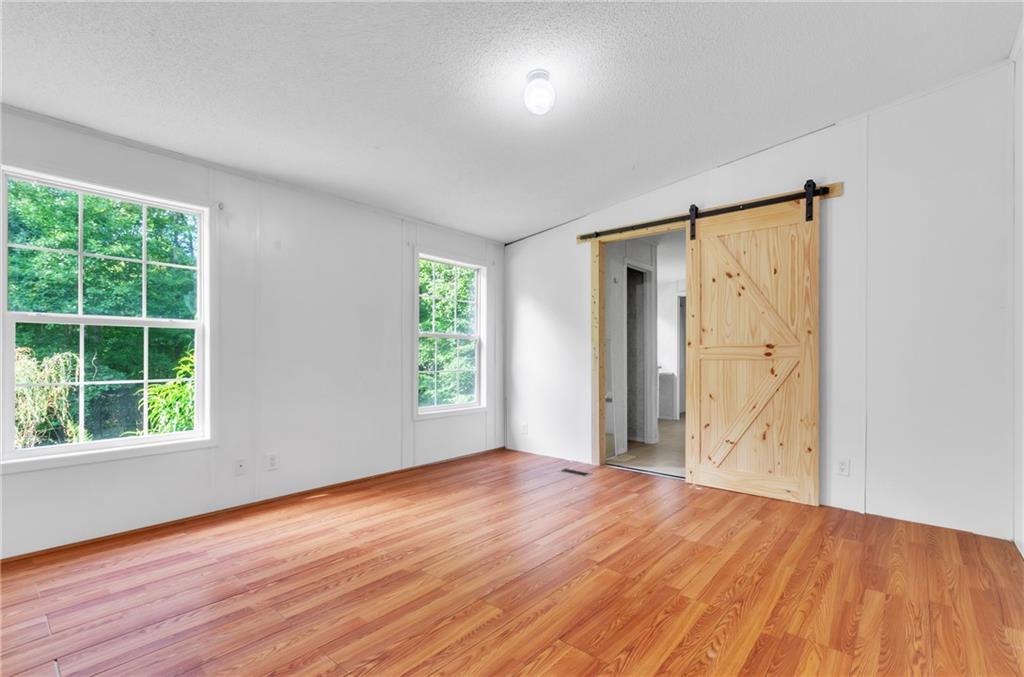 292 Carousel Rd Property Photo 6