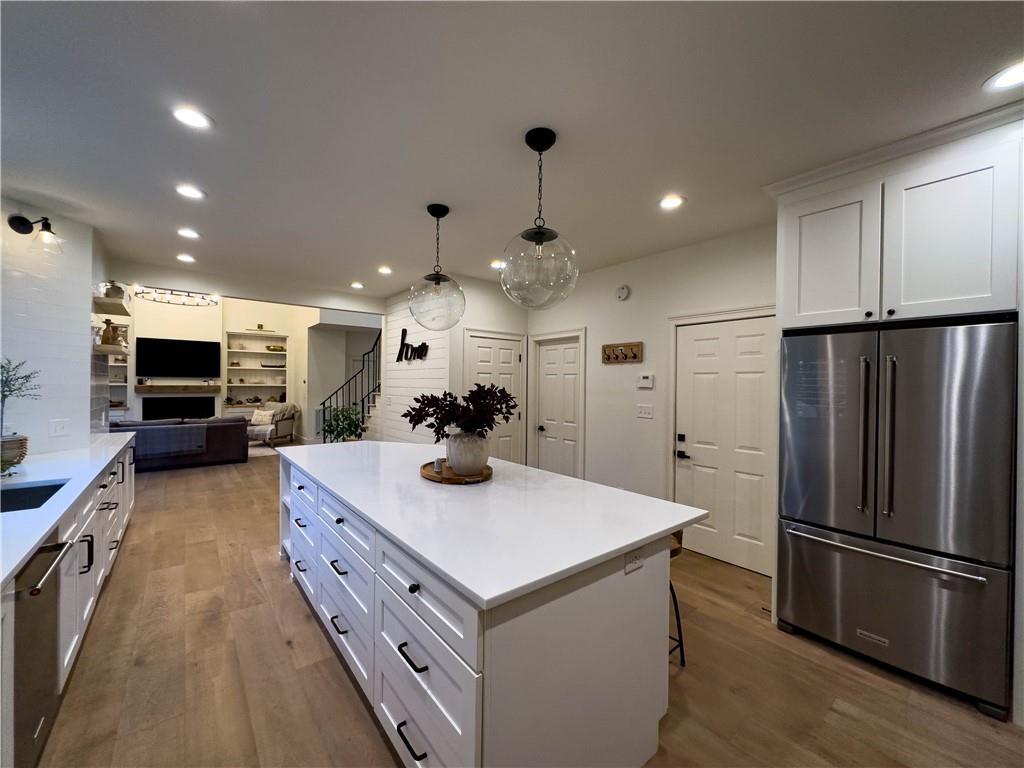 233 Ansonborough Property Photo 14