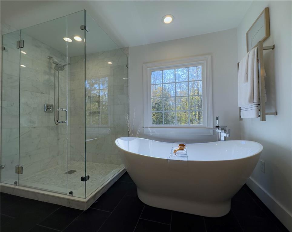 233 Ansonborough Property Photo 26