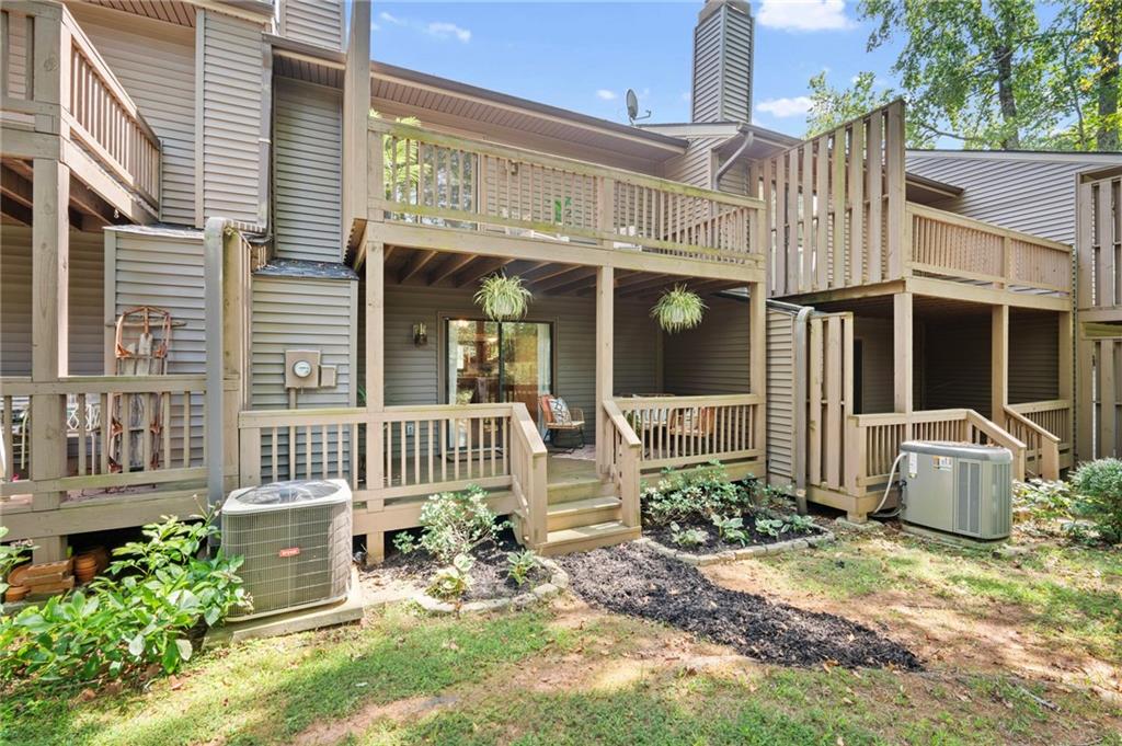 100 Stallings Rd Property Photo 1