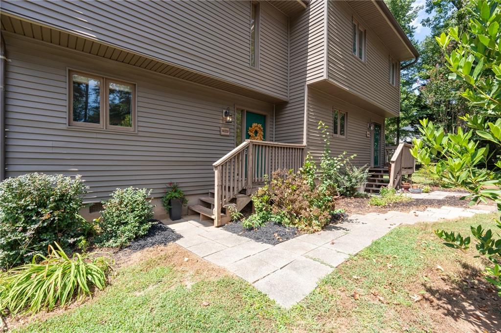 100 Stallings Rd Property Photo 4