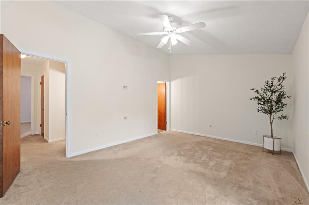 100 Stallings Rd Property Photo 17