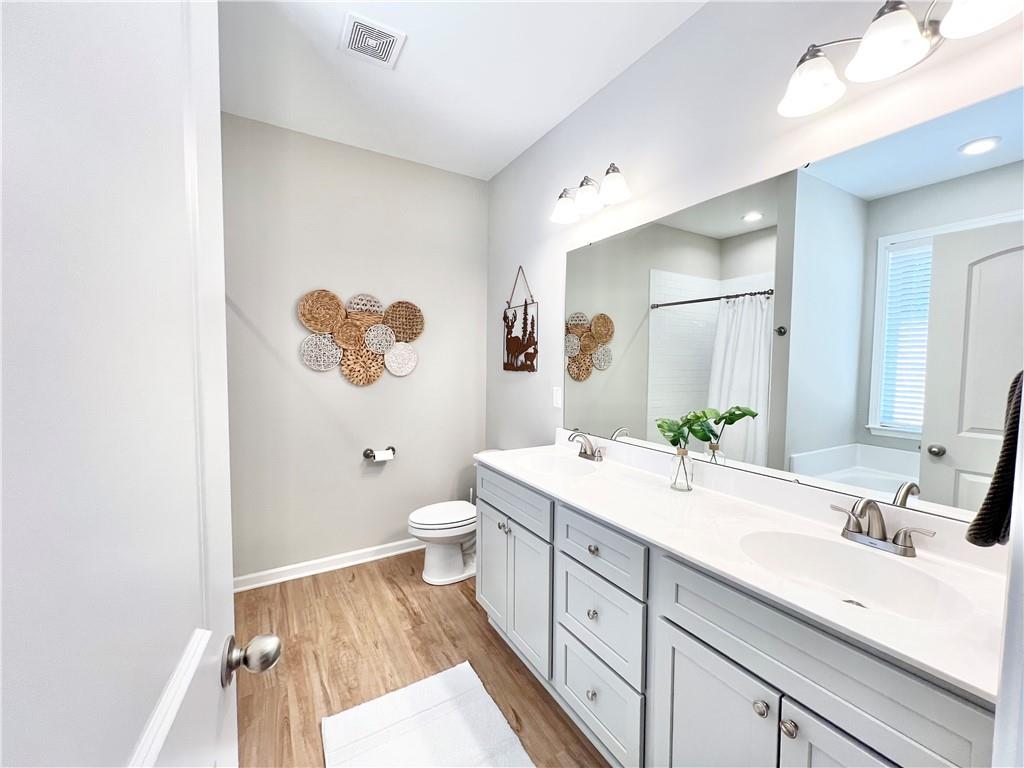 105 Quiet Way Property Photo 14