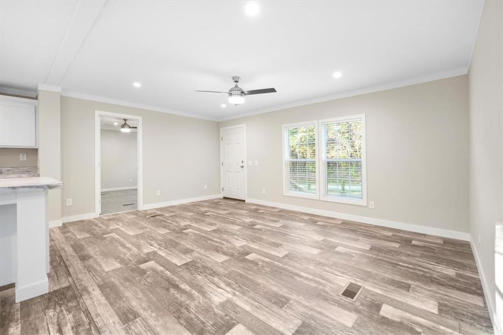 321 Cedar Wood Ranch Rd Property Photo 5