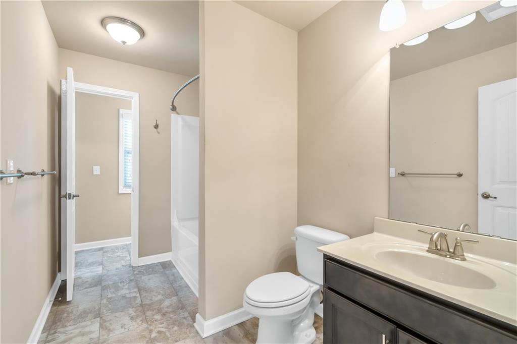 145 Burberry Dr Property Photo 28