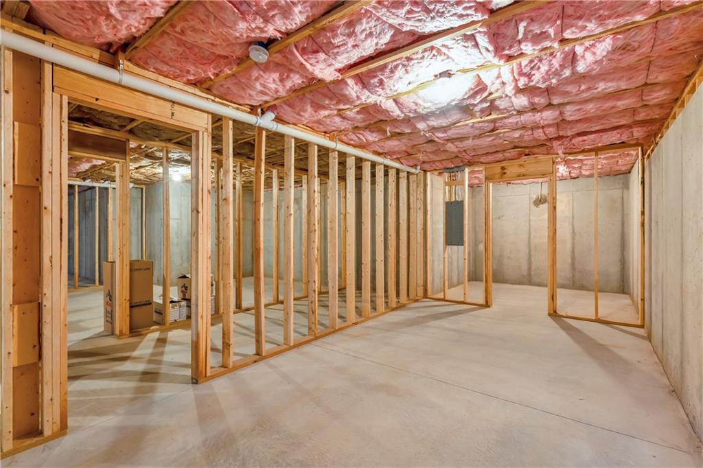 145 Burberry Dr Property Photo 29