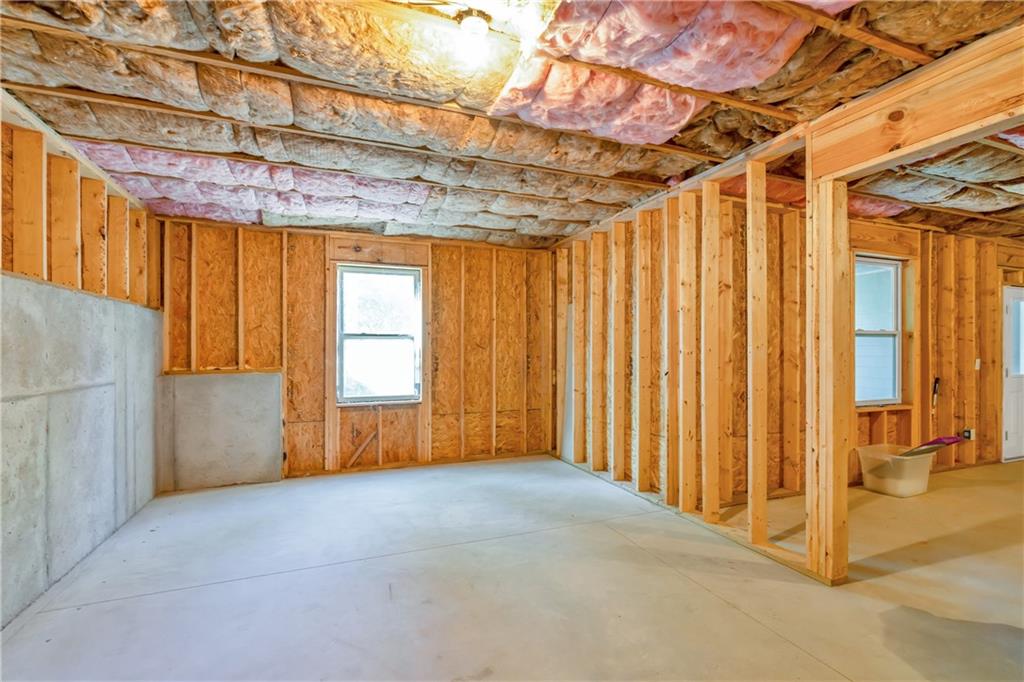 145 Burberry Dr Property Photo 30