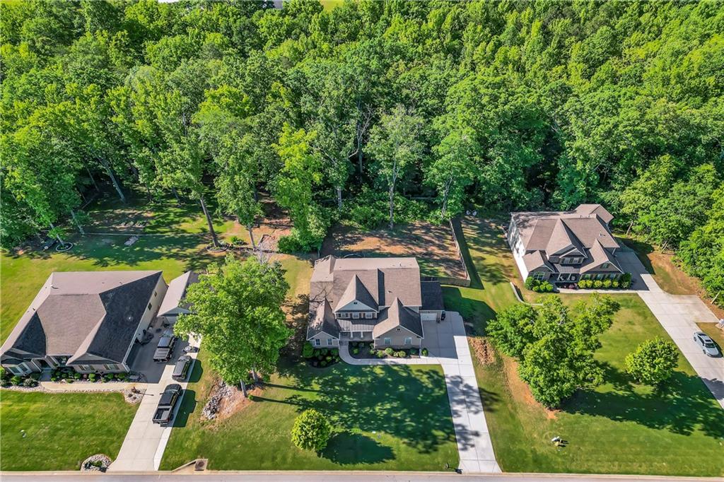 145 Burberry Dr Property Photo 37
