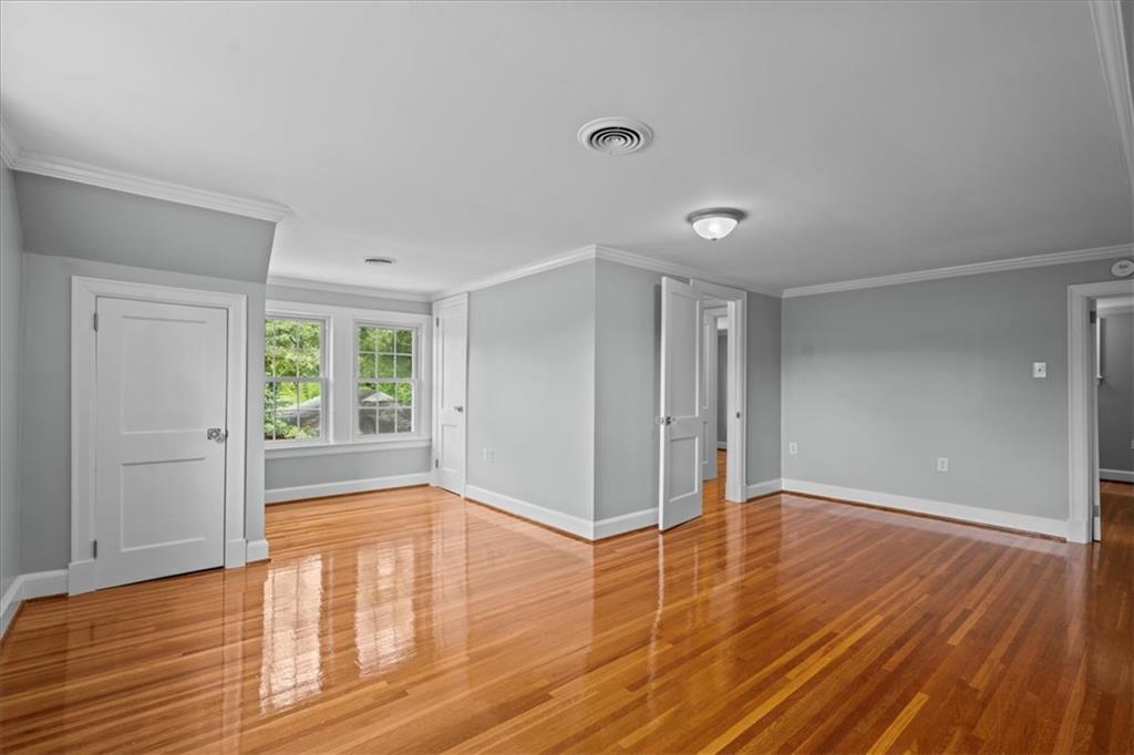109 Watkins St Property Photo 22