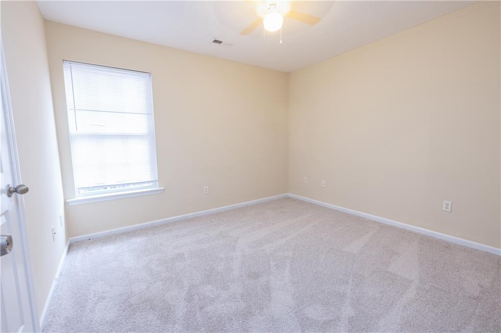 268 Cedar Rdg Property Photo 10