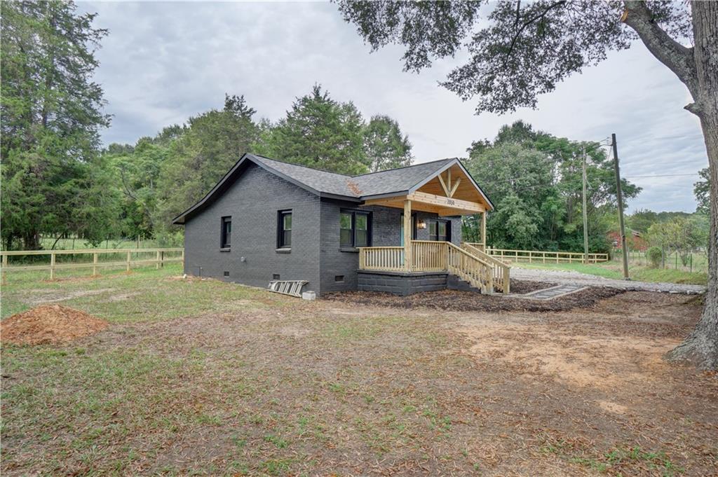 2050 Hwy 418 Property Photo 4
