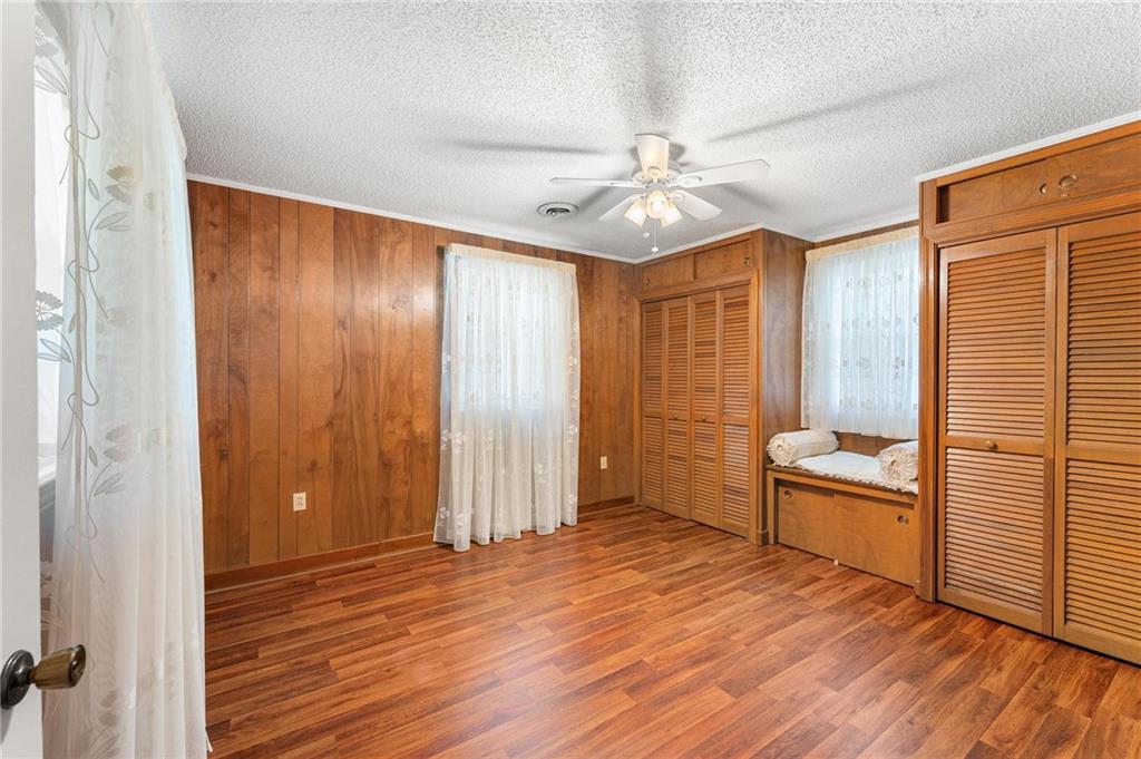 320 Jaira Dr Property Photo 8