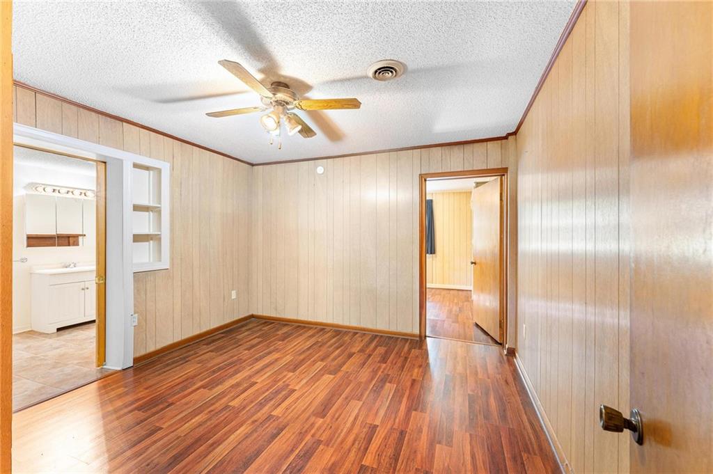 320 Jaira Dr Property Photo 10