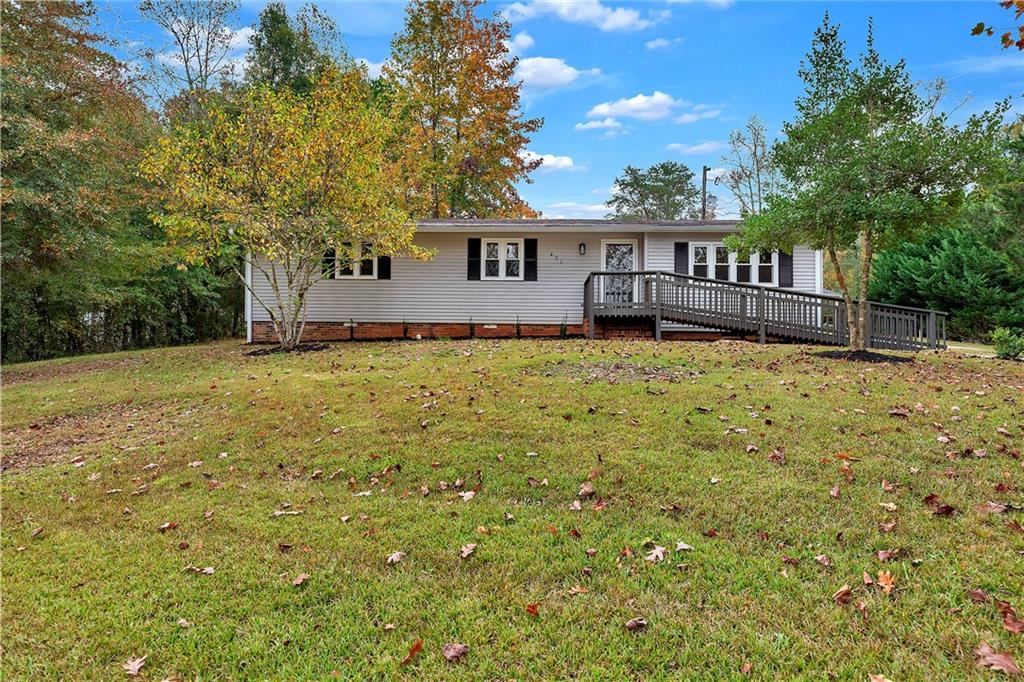 401 Margie Ct Property Photo 1