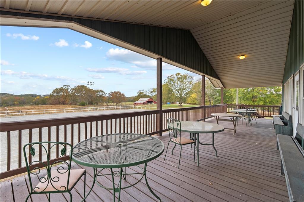 715 Melton Rd Property Photo 14