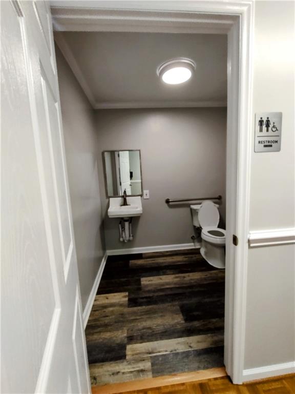 600 College Ave Property Photo 6
