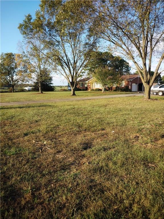 1814 Easley Hwy Property Photo 4
