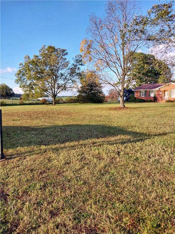 1814 Easley Hwy Property Photo 5