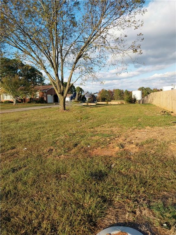 1814 Easley Hwy Property Photo 13