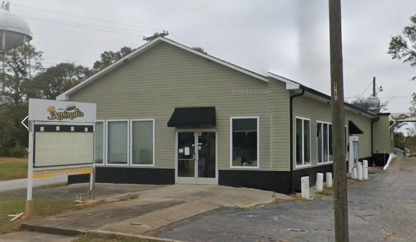 501 S Church St Property Photo 1