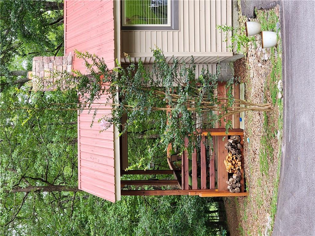 541 Pike Rd Property Photo 2