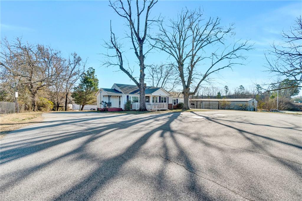 108 Keowee School Rd Property Photo 6
