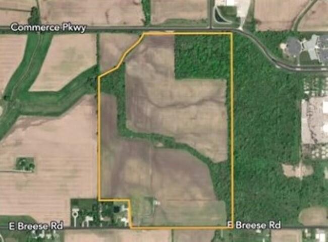 465 E Breese Road Property Photo 1
