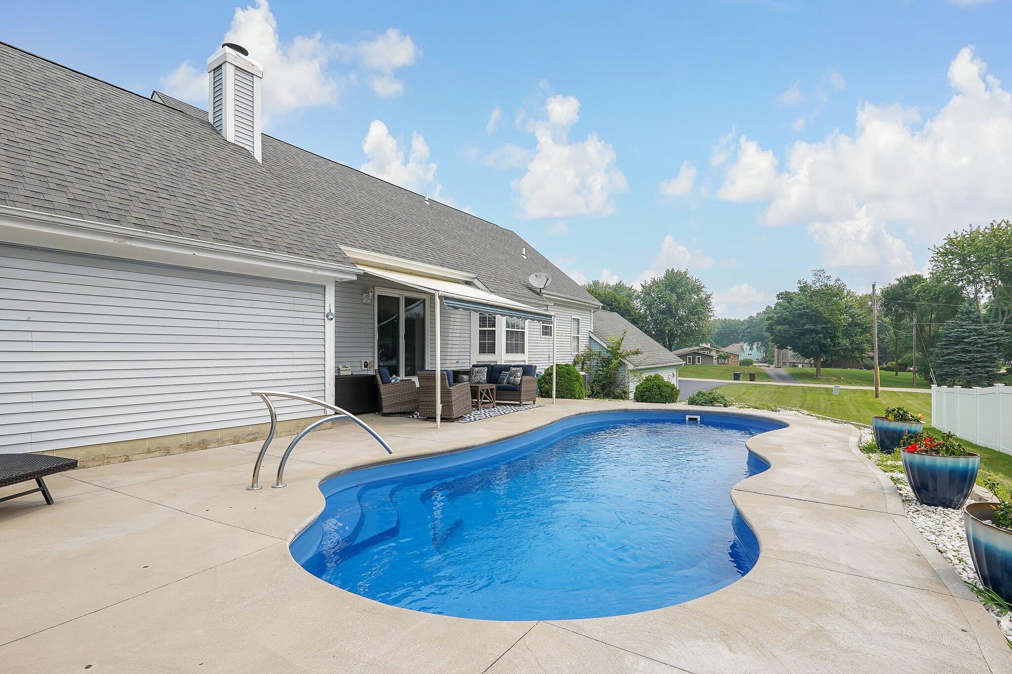 2895 Twana Property Photo 1