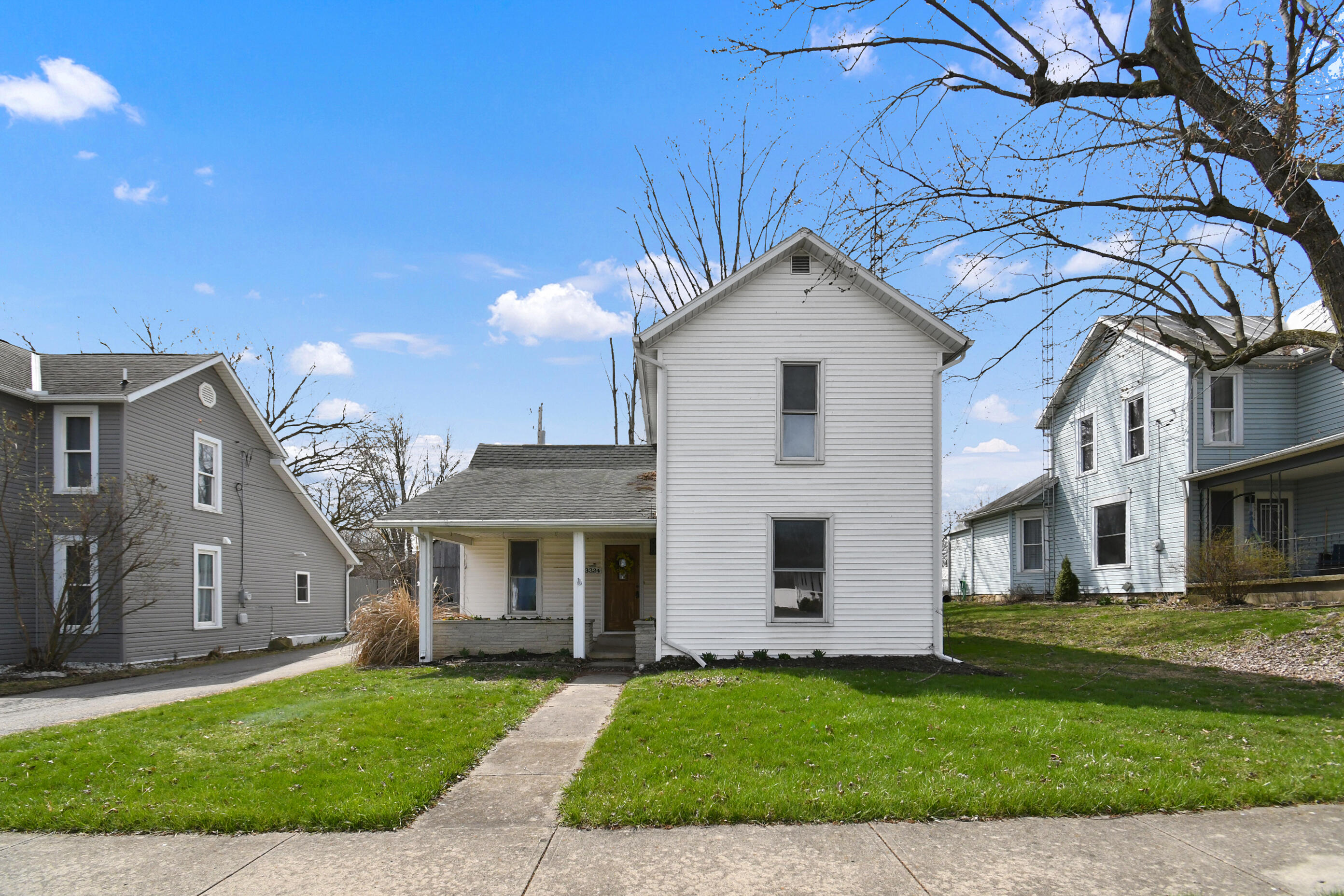 3324 Hamilton Property Photo 1