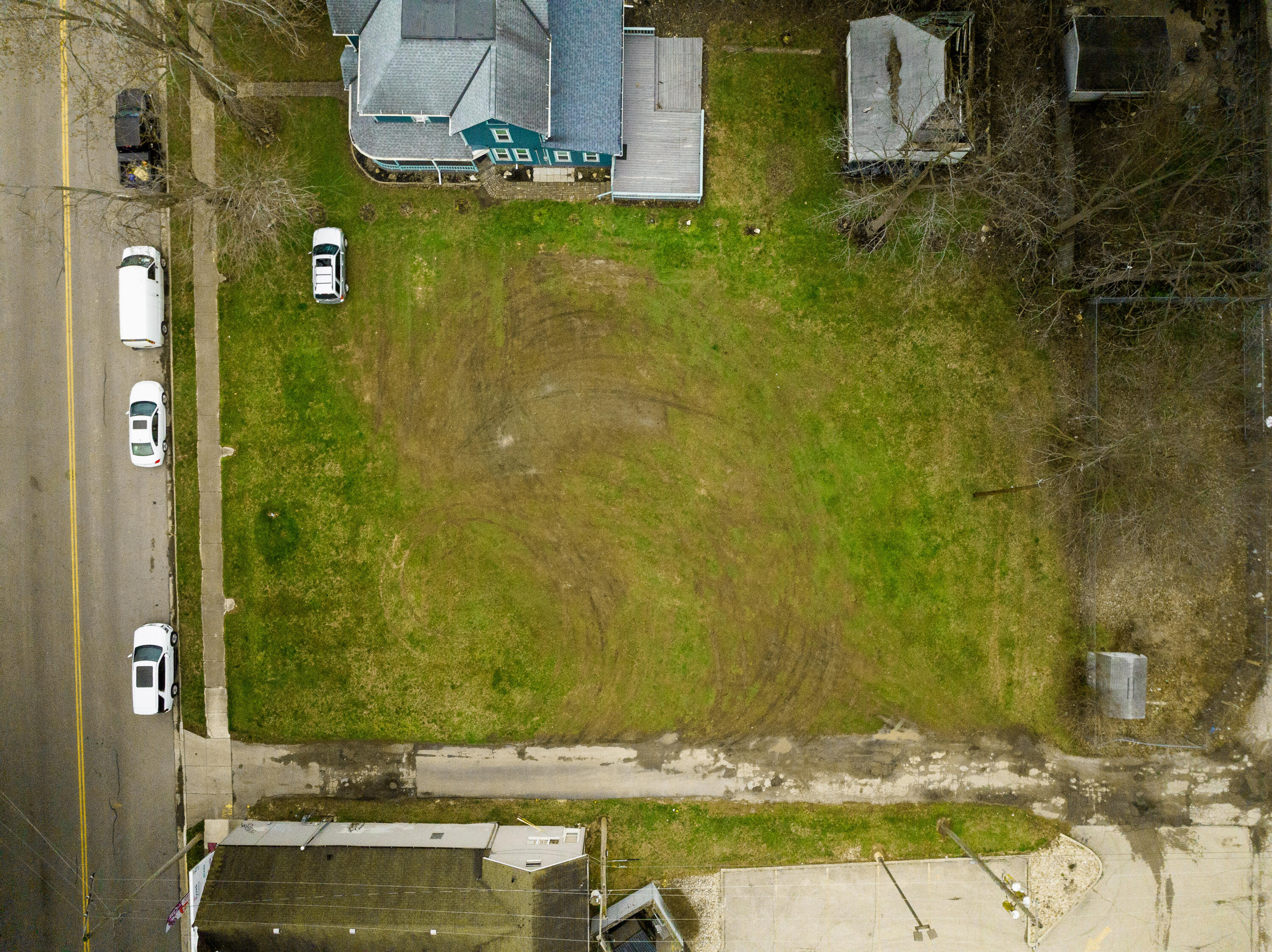 120 E Ward Street Property Photo 3
