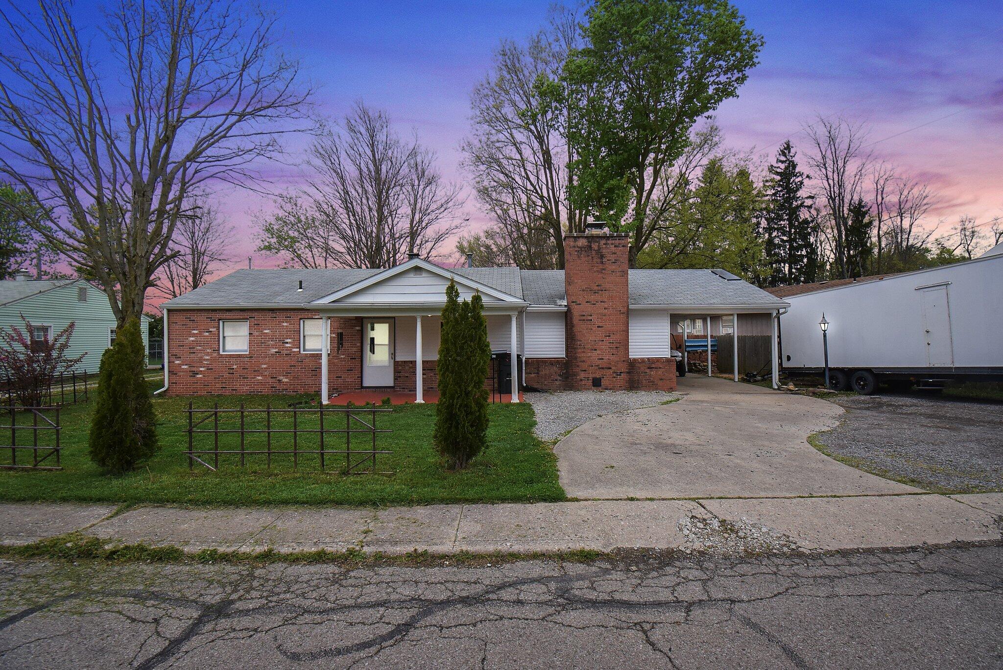 429 Colton Property Photo 1