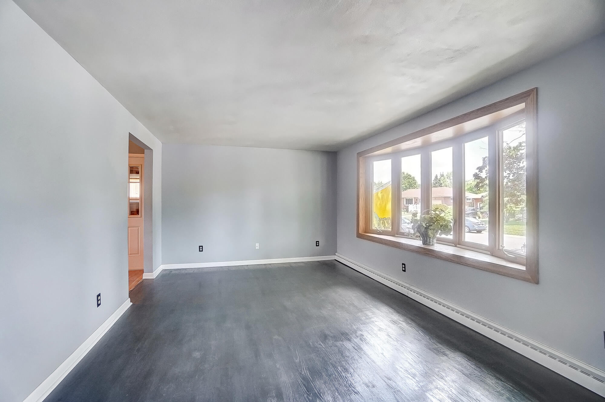 4343 Phoenix Property Photo 5