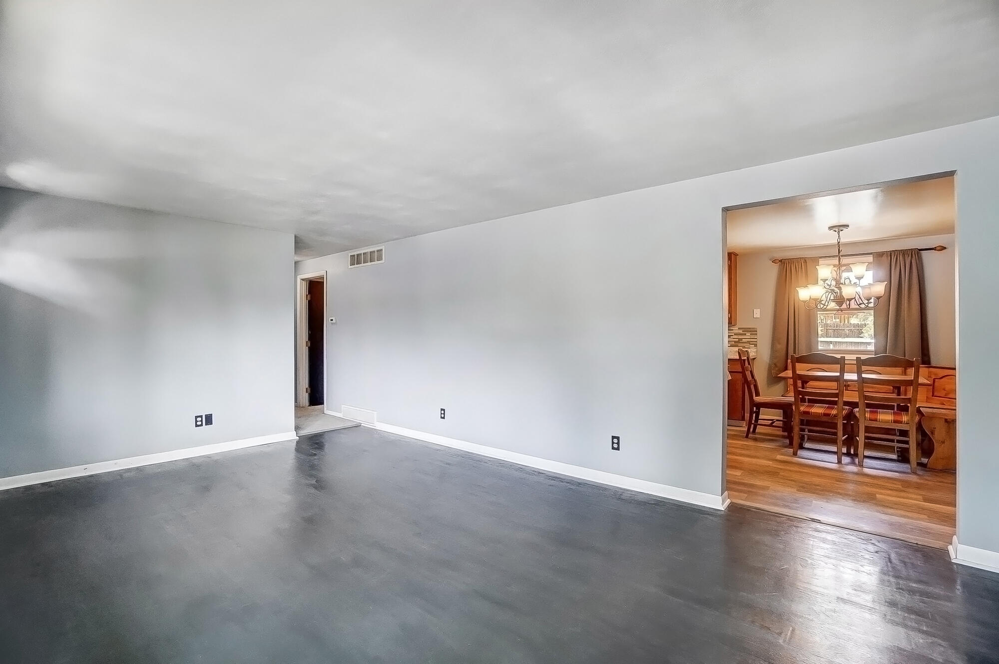 4343 Phoenix Property Photo 11