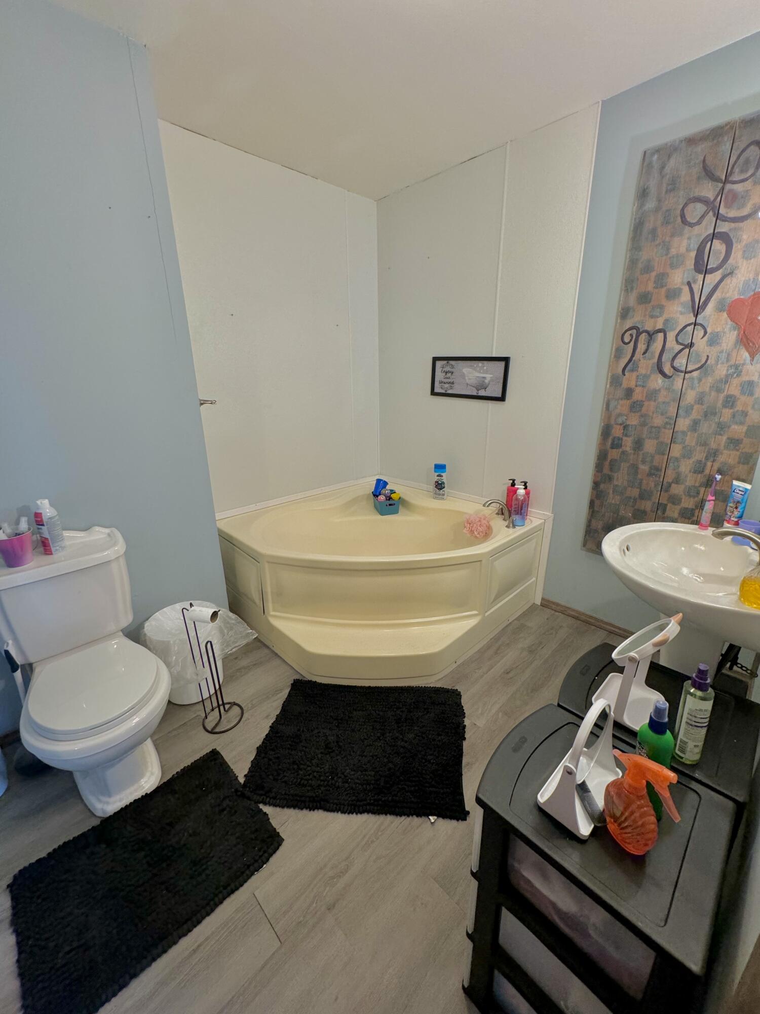 156 Market Property Photo 13