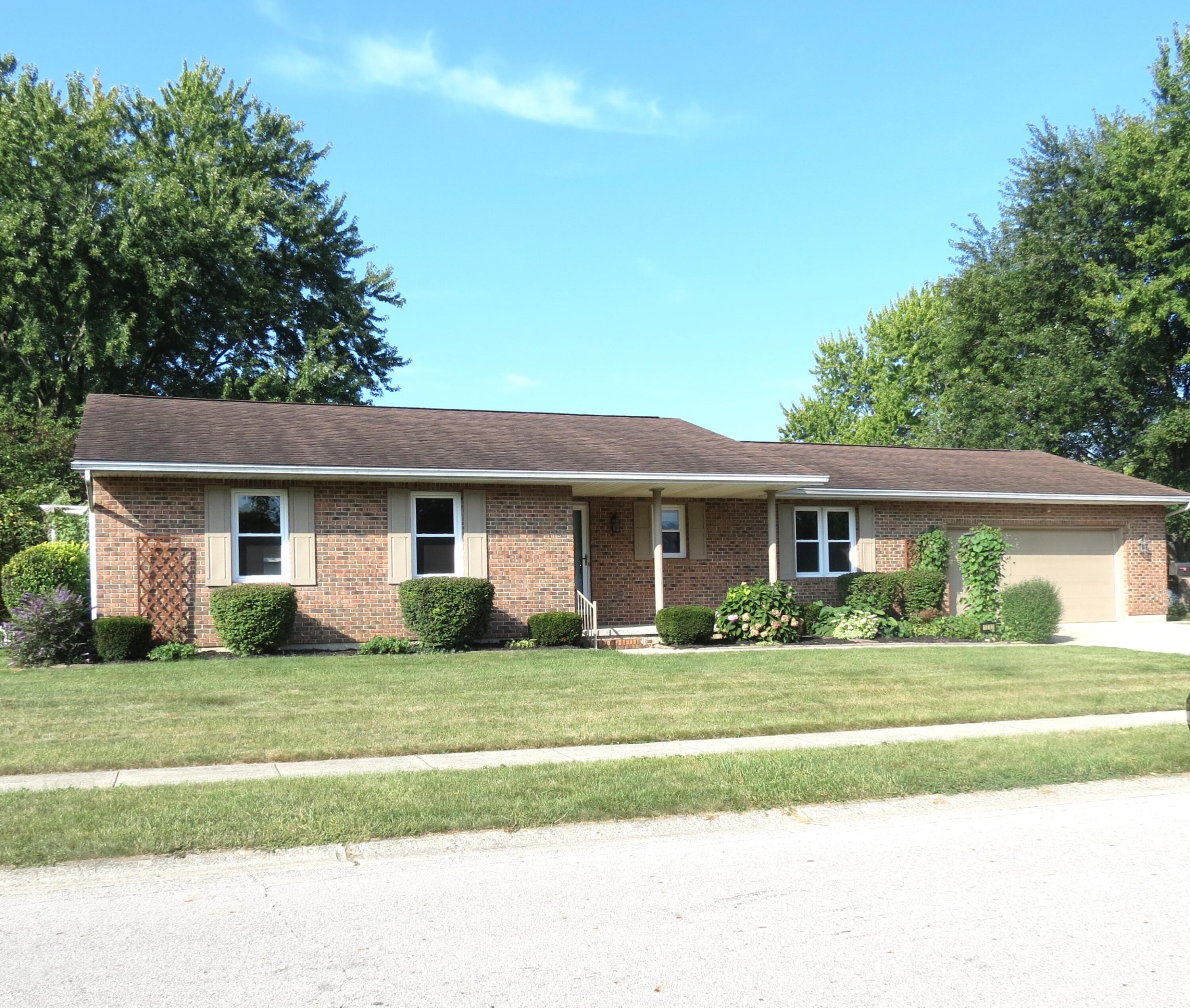 1203 Colonial Property Photo 1