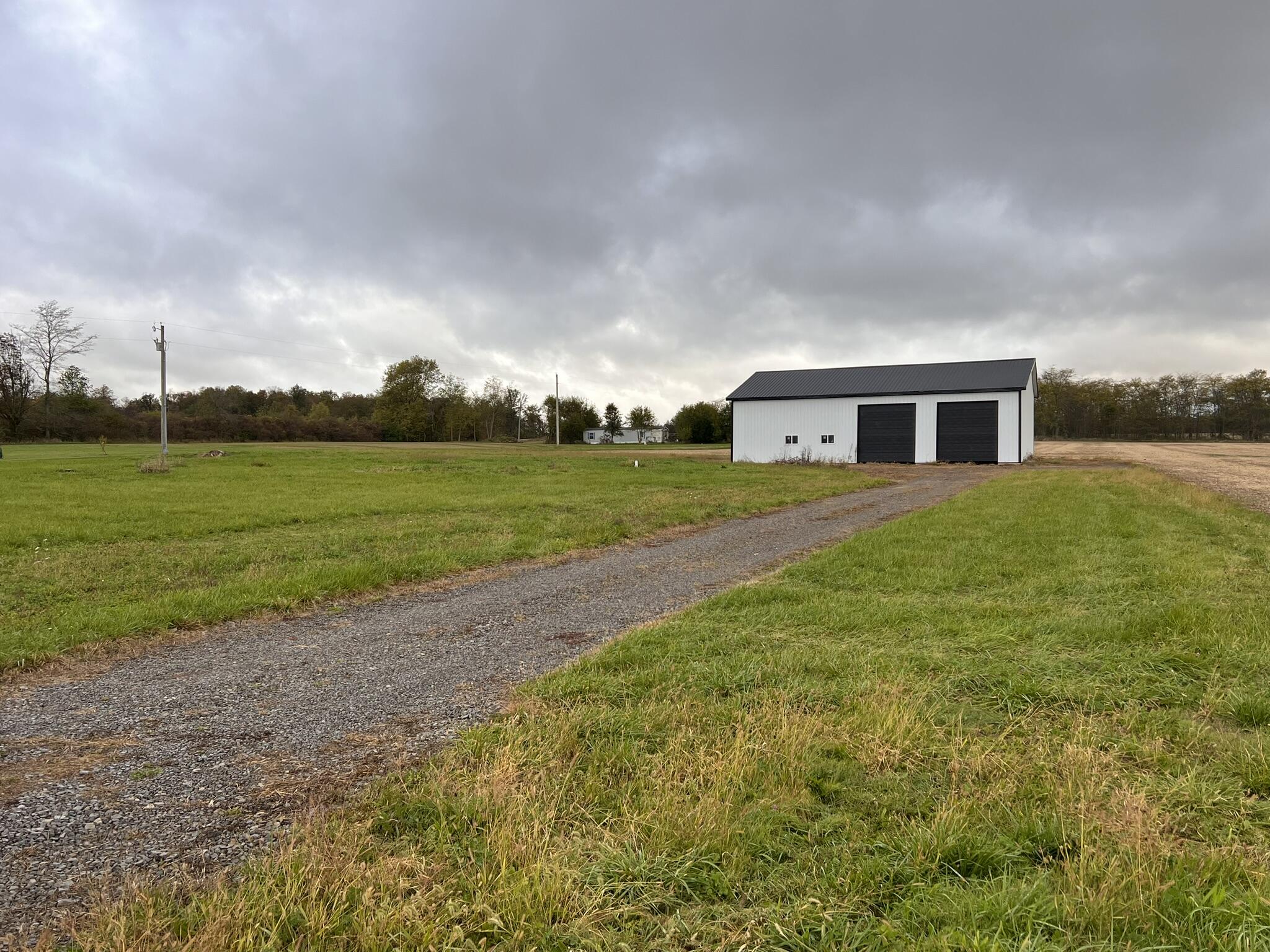 18421 Botkins Property Photo 3