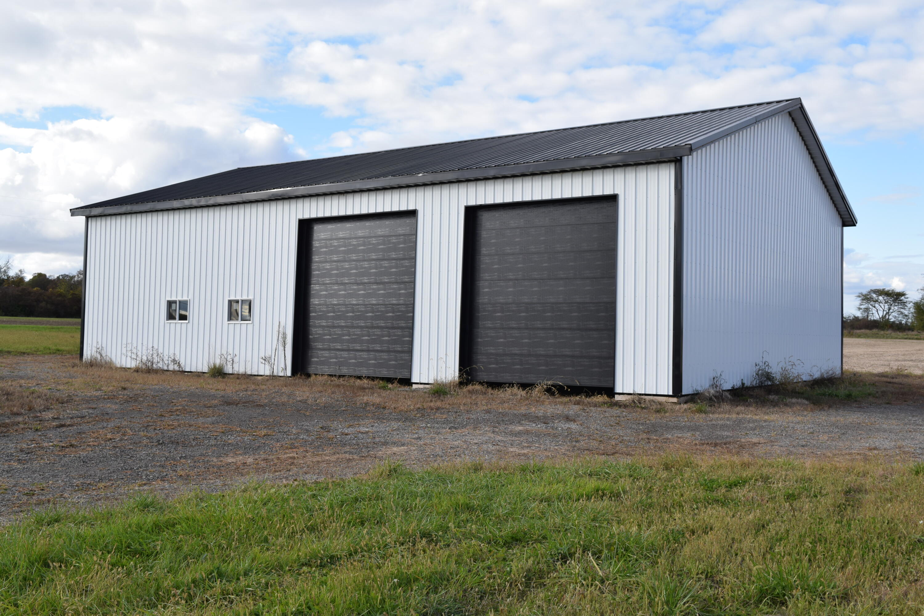 18421 Botkins Property Photo 4