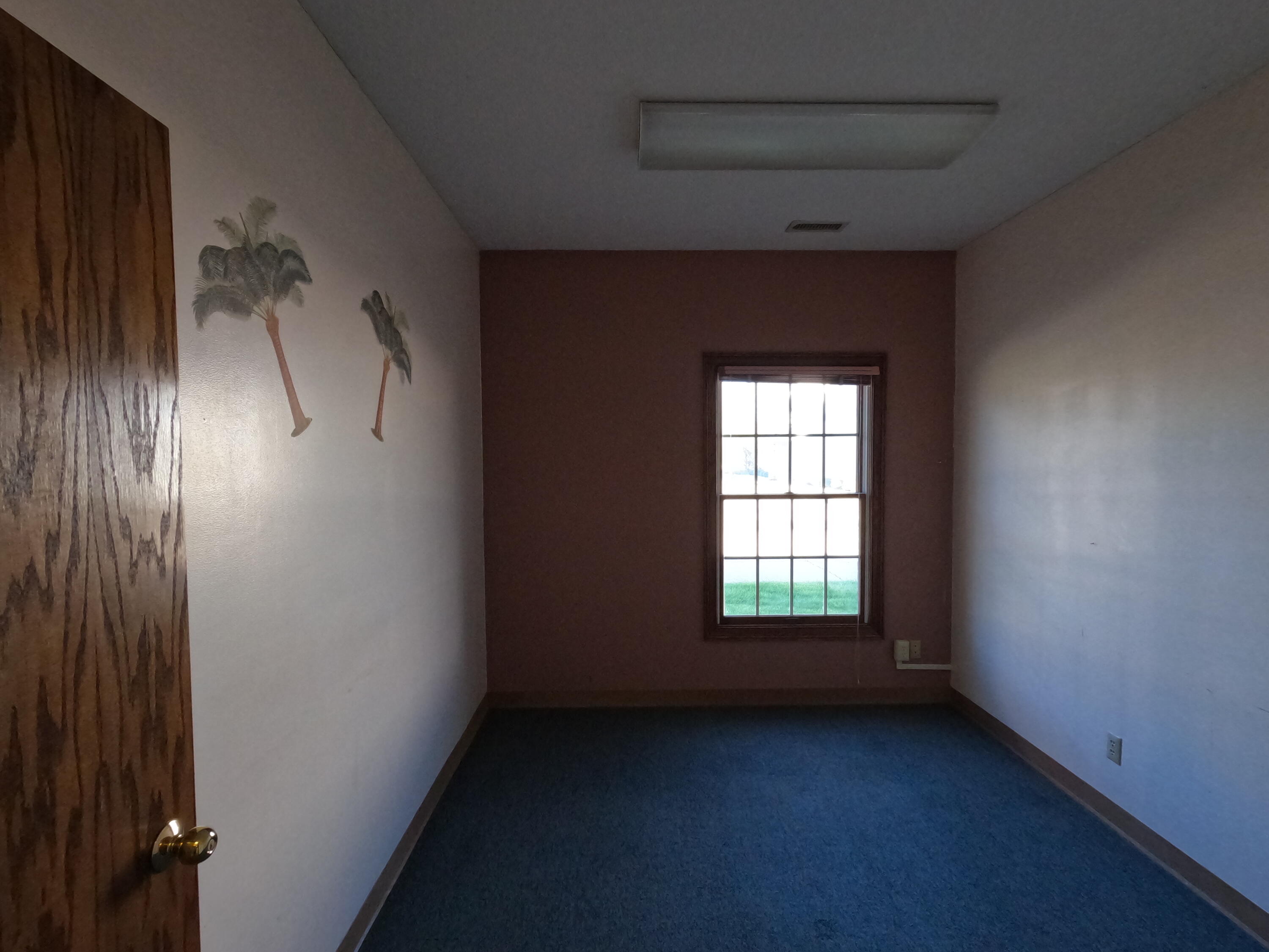 1301 E Ash Street A Property Photo 12