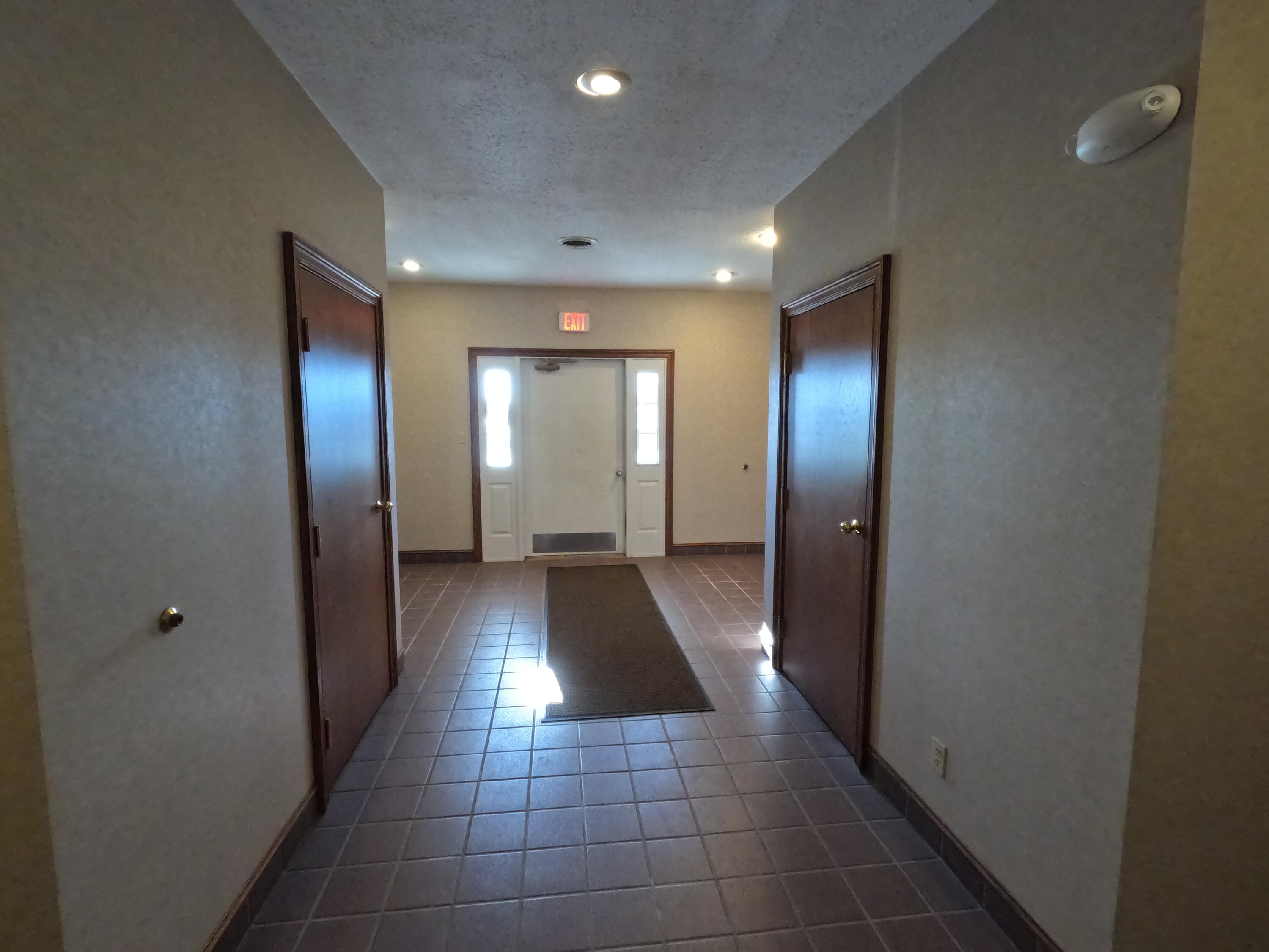 1301 E Ash Street A Property Photo 20