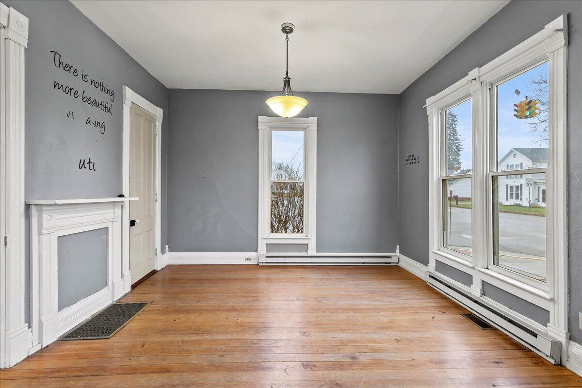 269 Main Property Photo 10