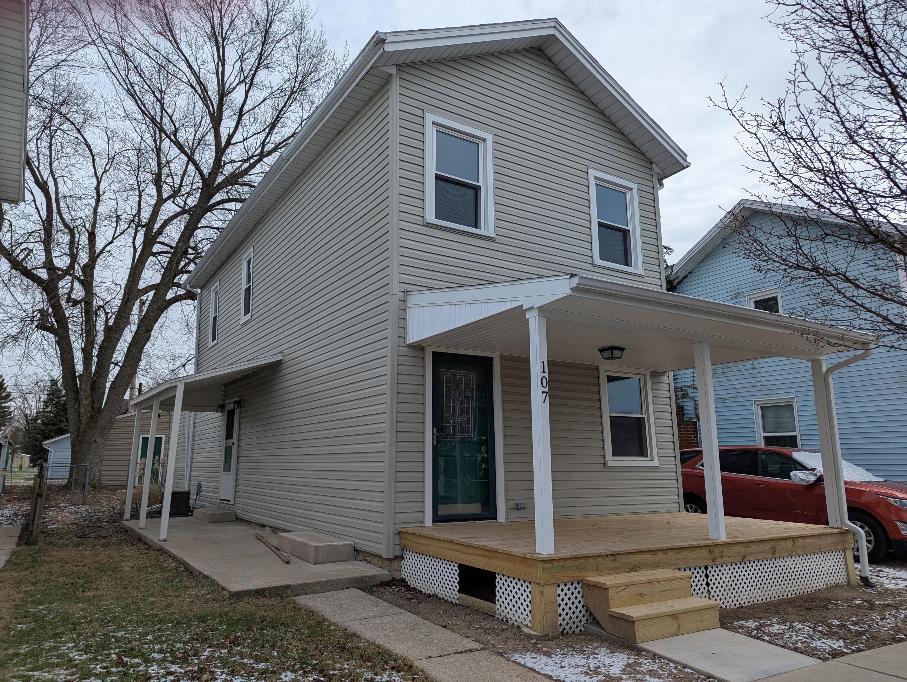 107 Main Property Photo