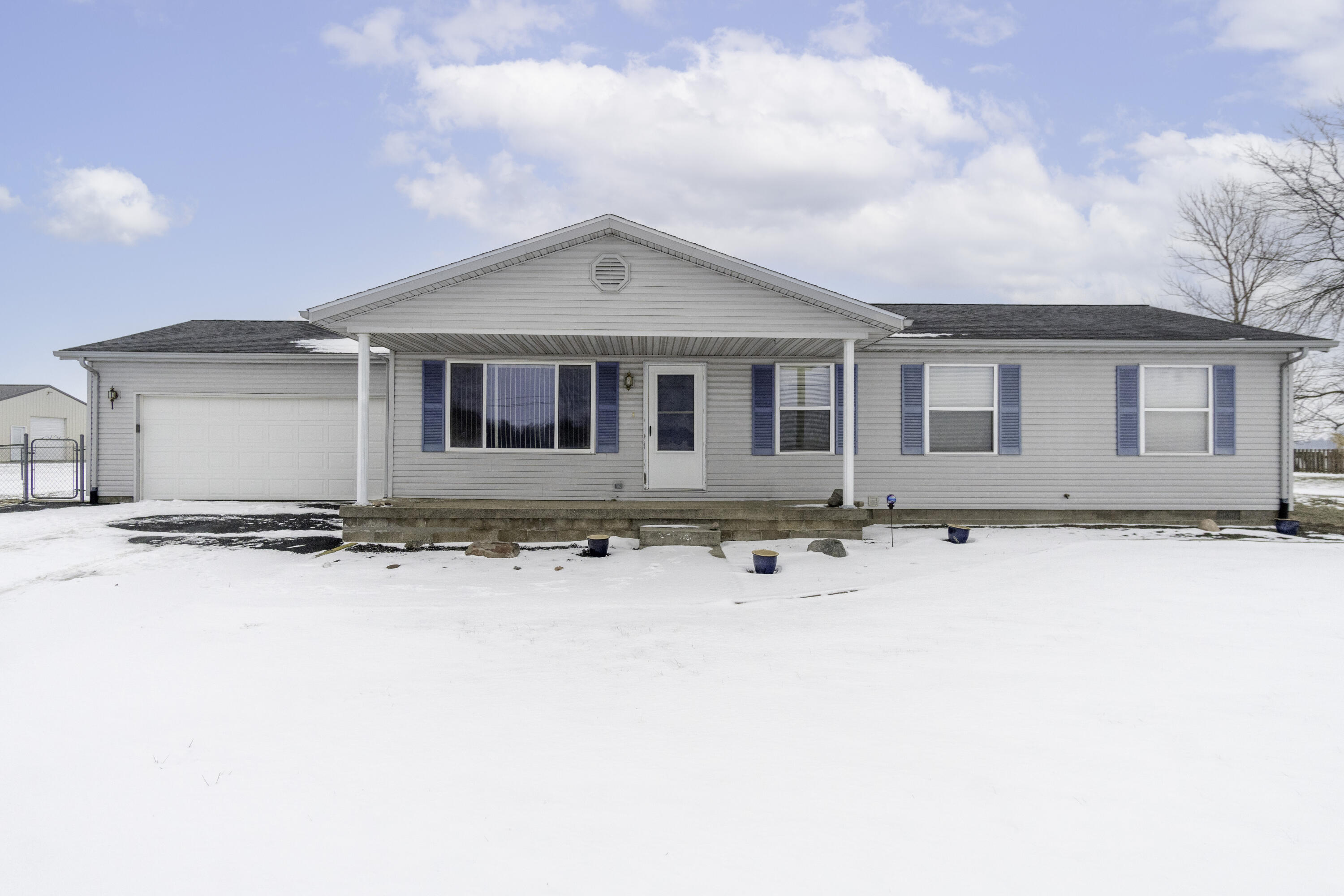 12790 Lochard Property Photo 2