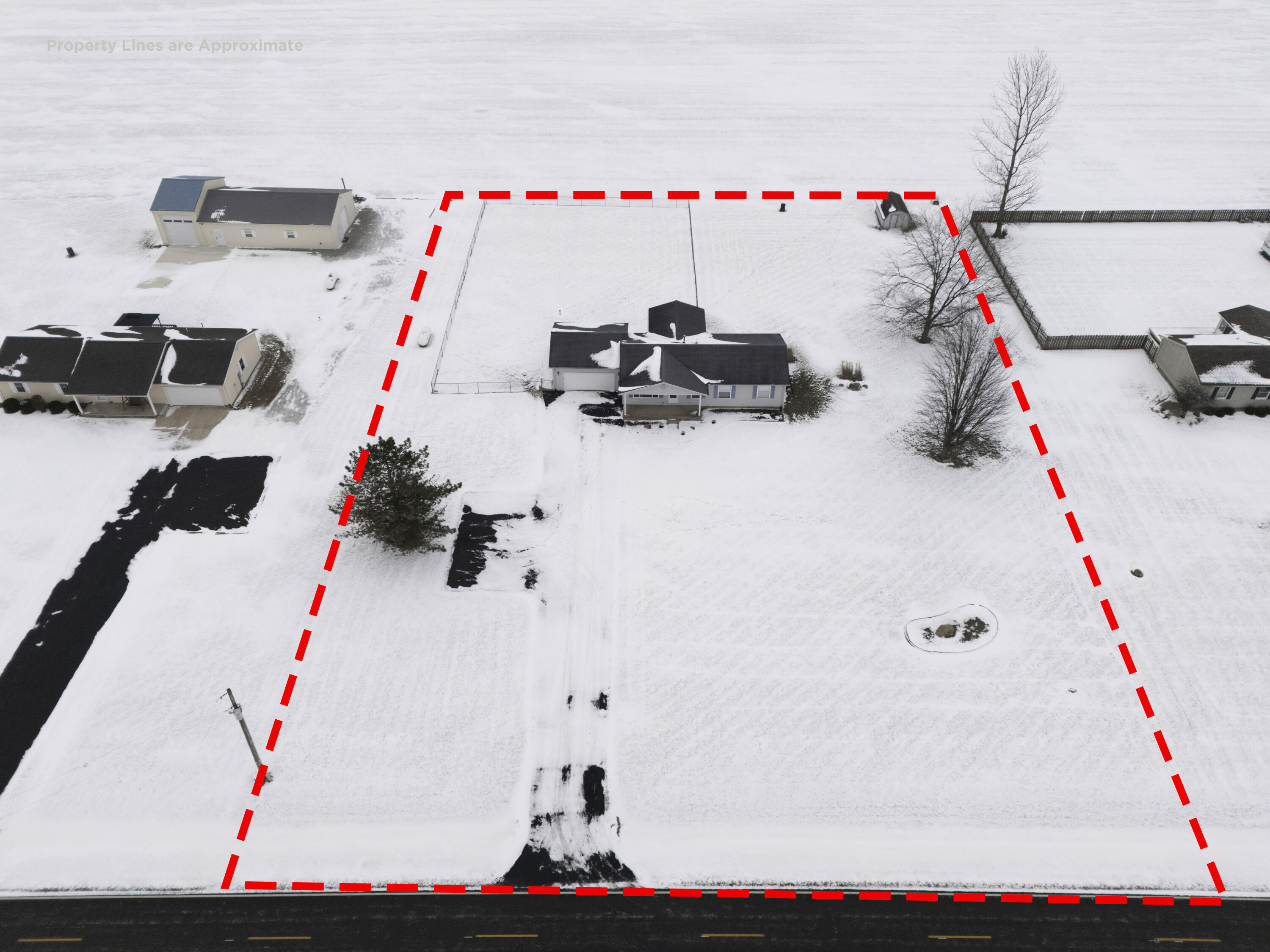 12790 Lochard Property Photo 5